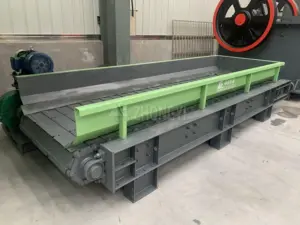 Lightweight Chain Apron Feeder (1)