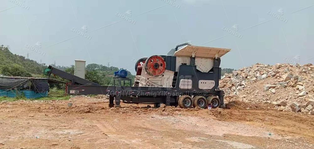 Zhongyi Mobile Crusher Plant at Project Site (1)