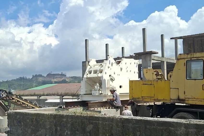 300 TPH Granite Crushing Plant for Road & Concrete Aggregates, Indonesia (6)